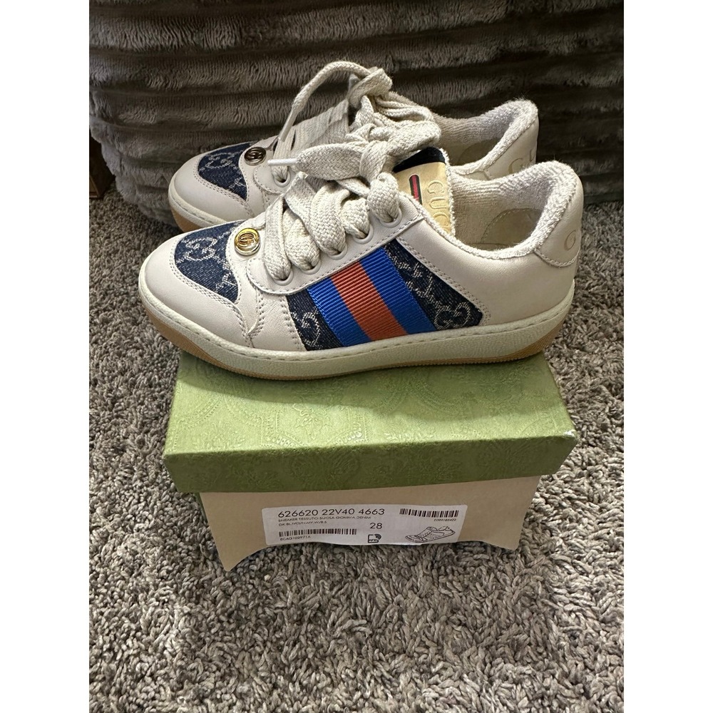 Gucci Children's GG Supreme Sneakers - Picture 2 of 11